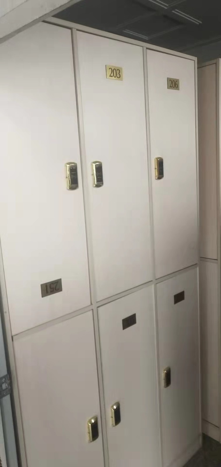 江阴二手柜子回收